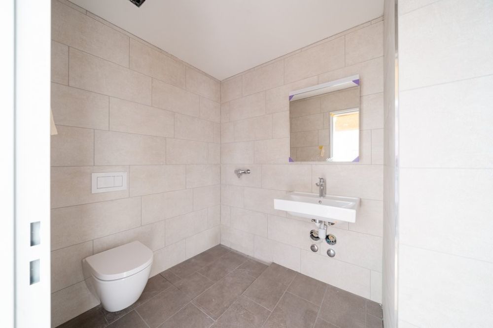 NACHMIETER GESUCHT - NEUBAU AN TOP LAGE-Per 16.5. -  Bild 9