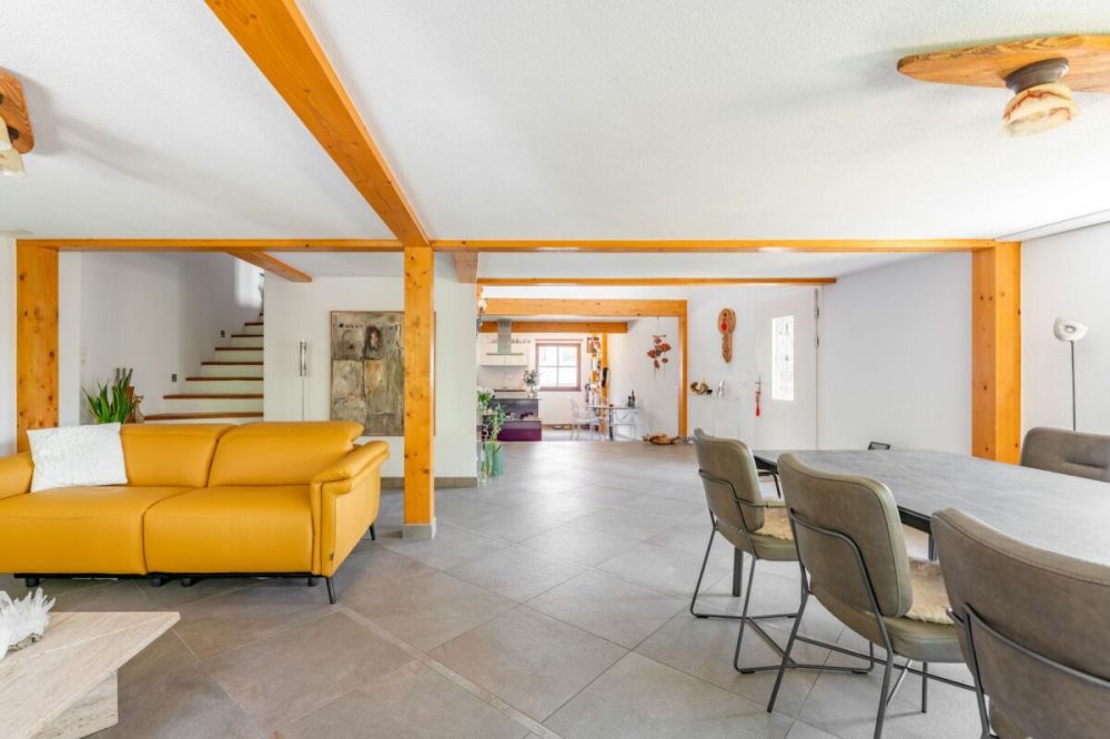 Es stattlechs Eifamiliehuus i ländlecher Omgäbig - Bild 6