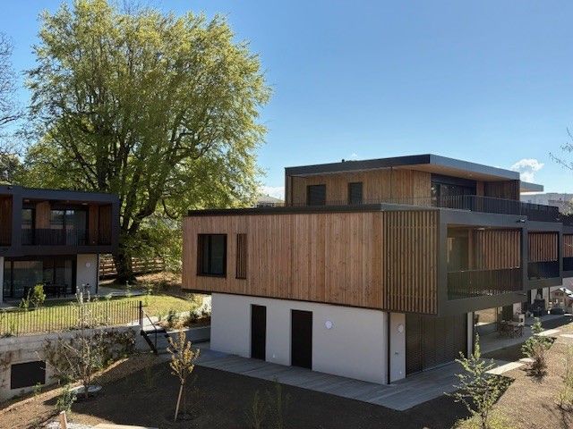 Saisissez l'opportunité ! - Maison contiguë 4.5 pièces - image - 1