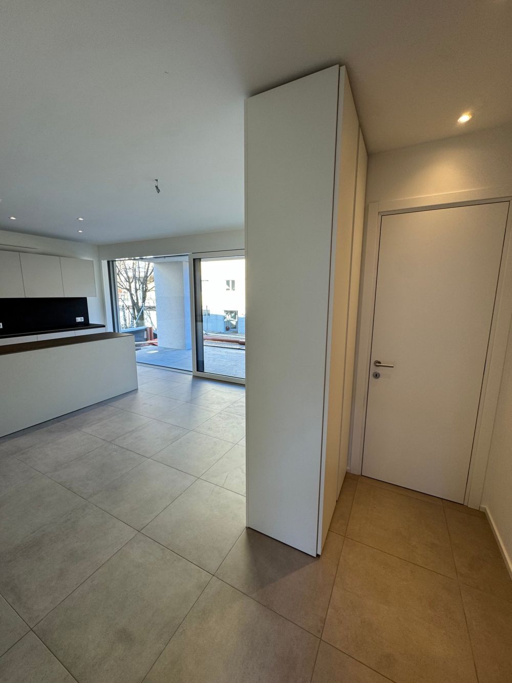 SOFORT BEZUGSFAHIG - LETZTE VERFÜGBARKEIT - MODERNES DUPLEX MIT PRIVATGARTEN -  Bild 2