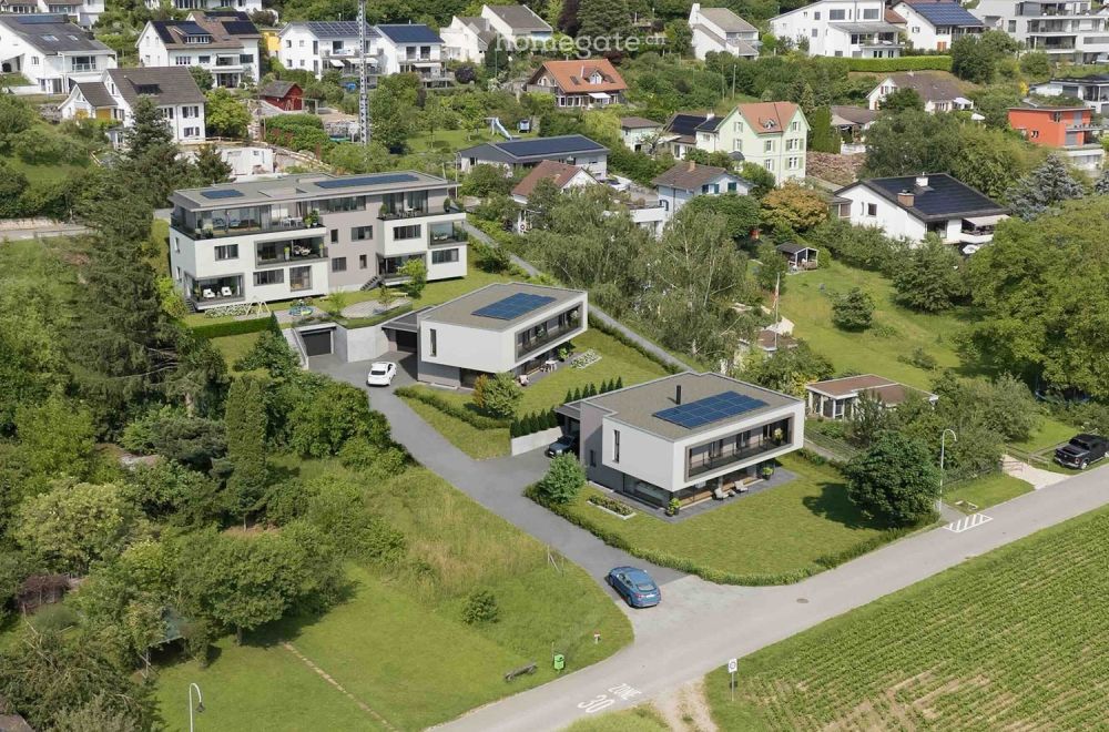 Charmante 3.5-Zimmer-Wohnung in ruhiger Dorflage von Uhwiesen -  Bild 1