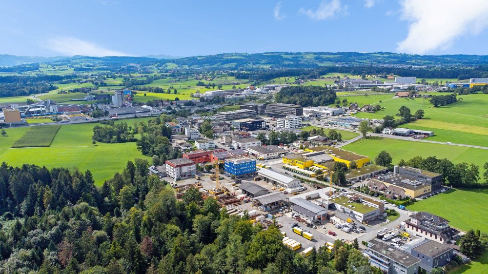 Baubewilligung vorhanden | rund 2'900 m² Nutzfläche | 48 Parkplätze -  Bild 3