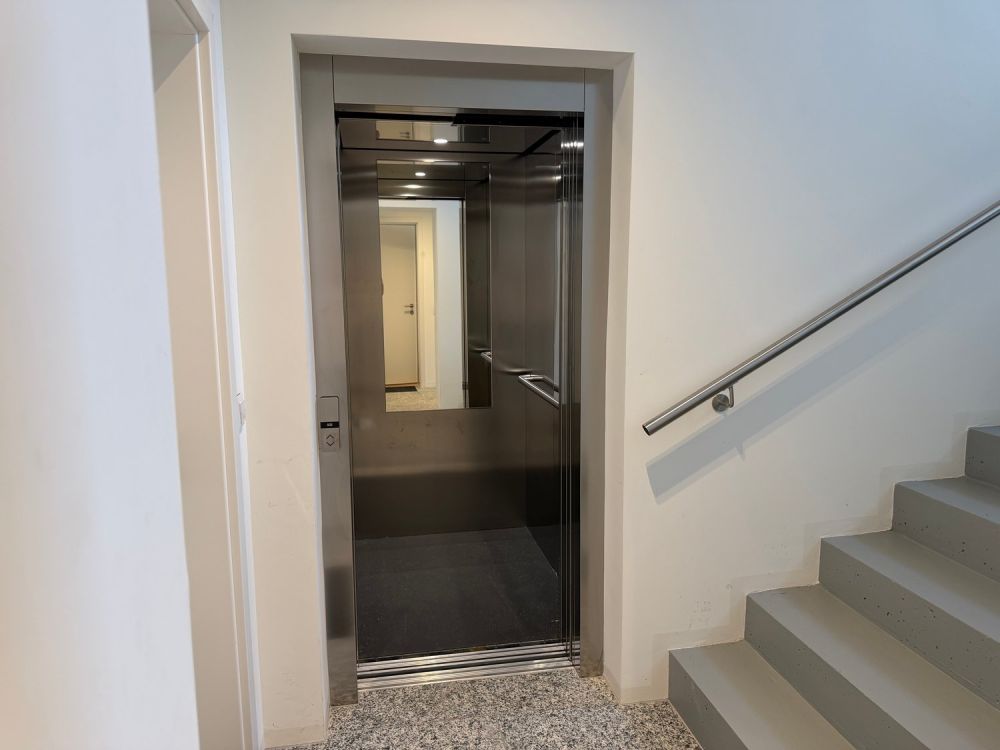 Neue Wohnanlage mit 6 Wohnungen in Pura -  Bild 11