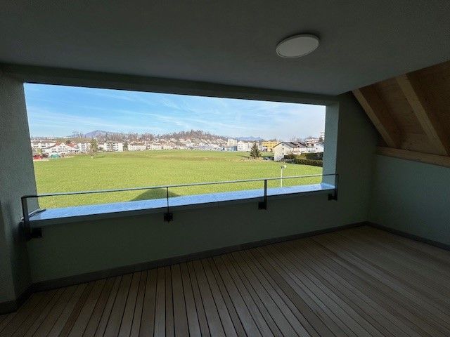 Attraktive 3-Zimmer-Dachwohnung mit Terrasse und Fernsicht -  Bild 11