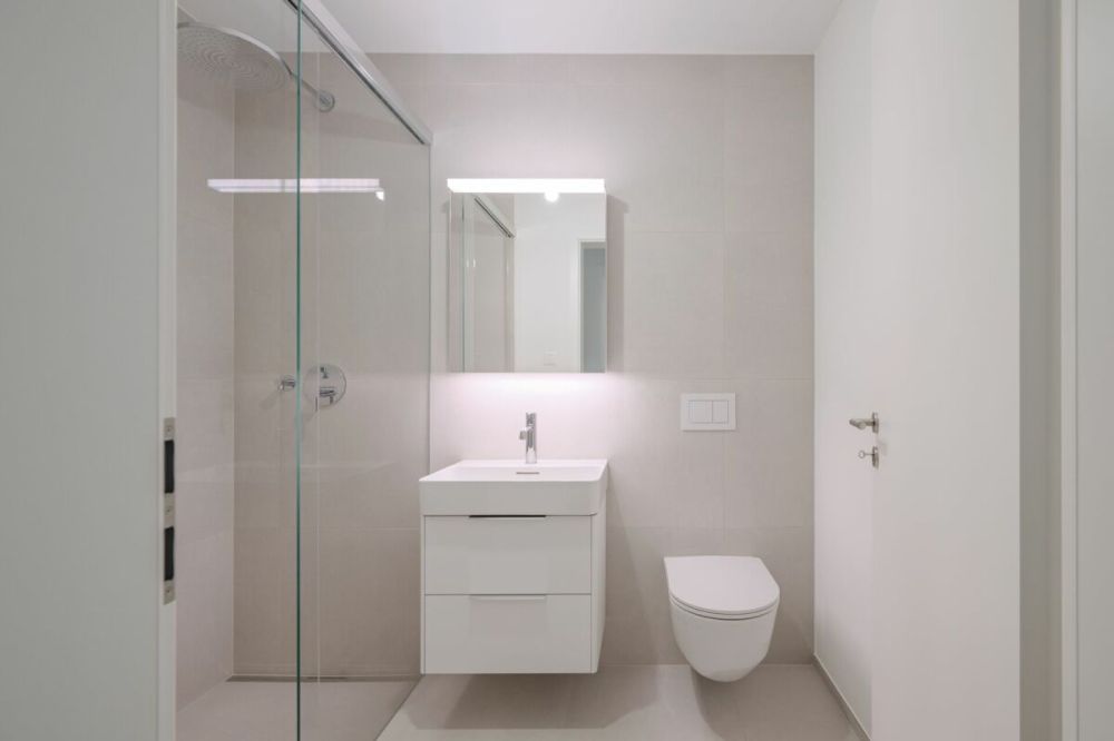 Stilvolle Garten-Maisonettewohnung - Gäste WC mit Dusche