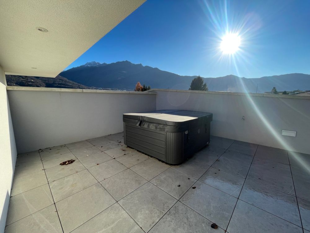 Dachgeschoss-Duplex in Monte Carasso mit interner Aufzugsanlage. -  Bild 13
