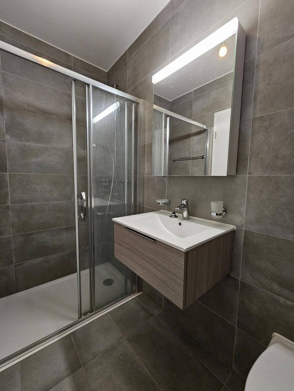 Spacieux et lumineux appartement de 4.5 pièces - libre de suite - Bild 5