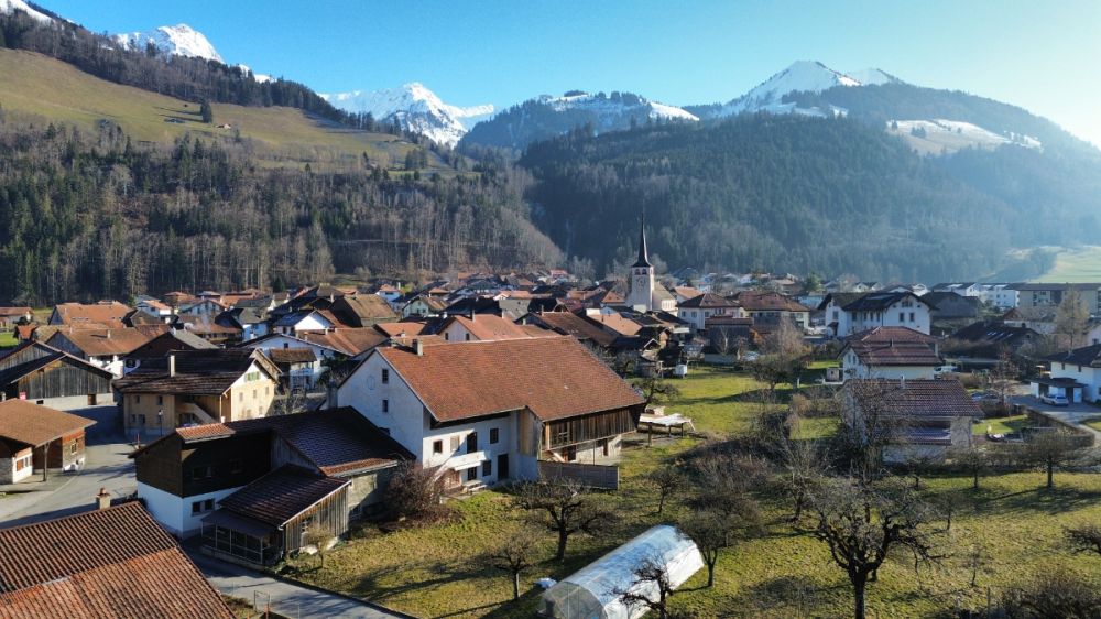 Appartement neuf de 3½ pièces, alliant modernité et patrimoine -  Bild 1
