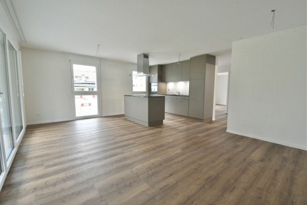 Vierfamilienhaus für Privatinvestoren -  Bild 1