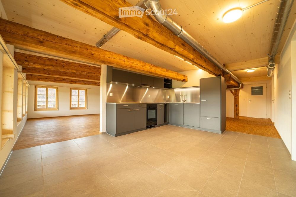 4.5-Zimmer-Wohnung mit Reduit und Laube in Zauggenried -  Bild 2