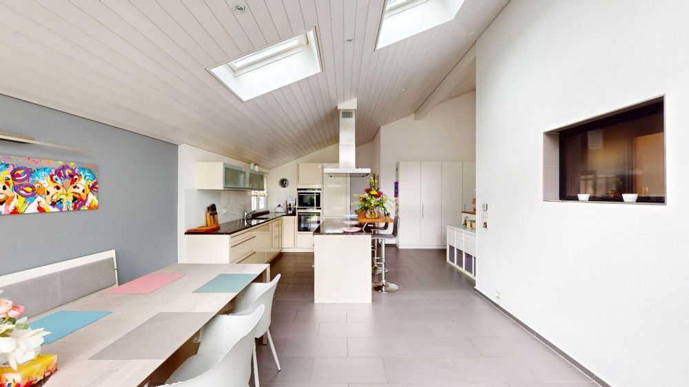 Muttenz : Freistehendes  - 6.5 Zi.- EFH auf traumhaftem Grundstück u. ruhiger Lage - Bild 3