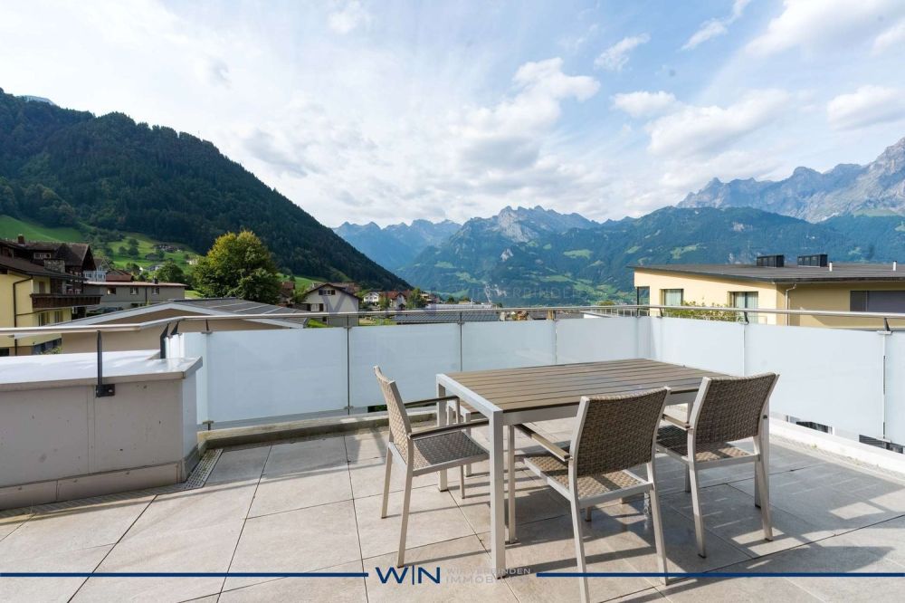 Sonne und Berge - einfach geniessen - Ruhige & sonnige Terrasse