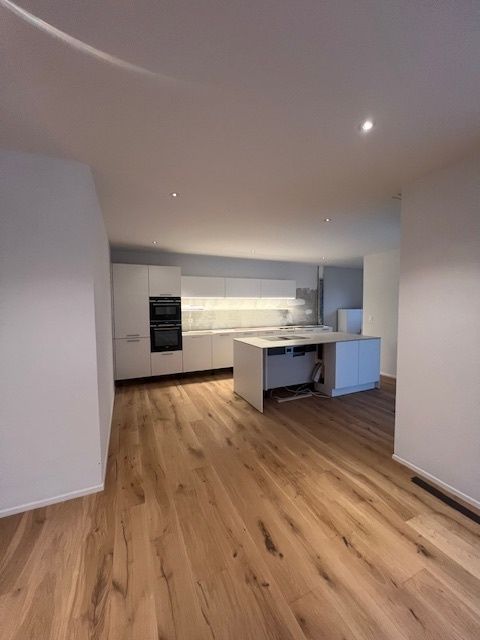 Exceptionnel !Attique de 4.5 pièces, 158 m2 habitables, terrasse 83 m2 - Bild 4