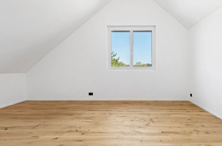 Linkes 6.5-Zimmer-Doppeleinfamilienhaus – ruhiger gelegen & zusätzliche Parkfläche -  Bild 12
