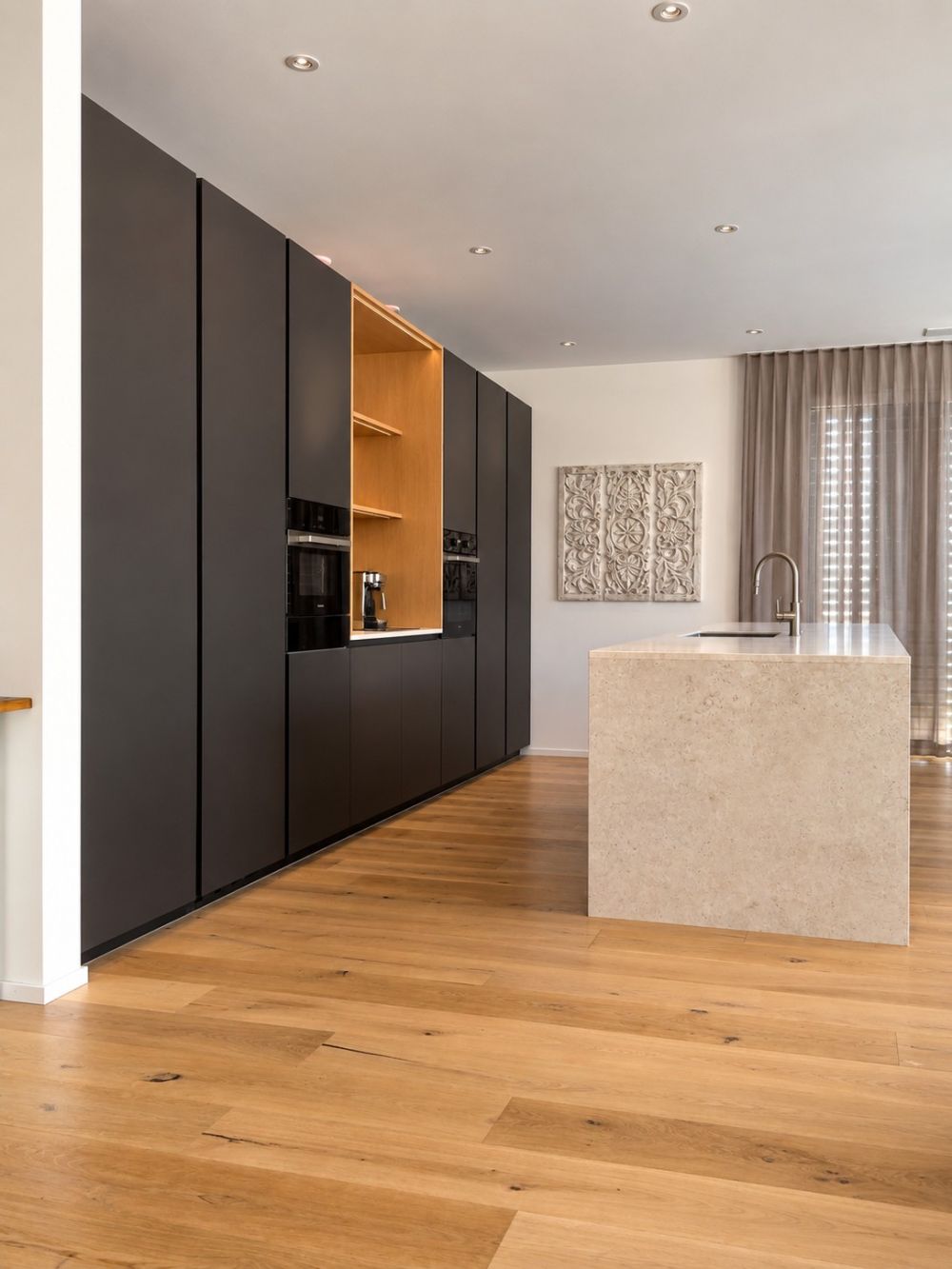 Grosszügige 4.5-Zimmer-Attikawohnung – 149 m² Wohnfläche & 110 m² Terrasse -  Bild 4