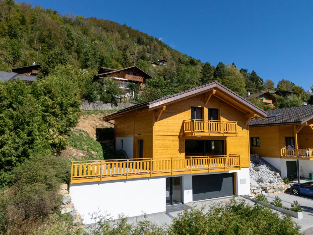 Chalet de 5.5 pièces à Crésuz -  Bild 1