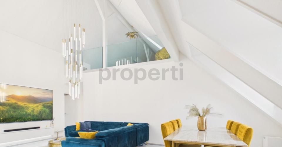 Ankommen, wohlfühlen, zuhause sein  charmante 6.5 Zimmer Maisonette auf zwei Ebenen - Duplex 6.5 pièces - image - 1
