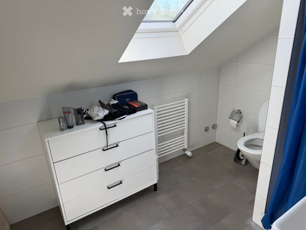 Schöne Dachwohnung in Winterthur/Seuzach für Besichtigung bei mir melden -  Bild 1