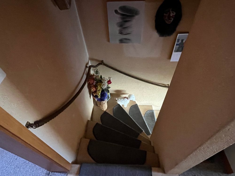 Einfamilienhaus mit angebautem, ausbaubarem Hausteil an schöner Lage. -  Bild 8