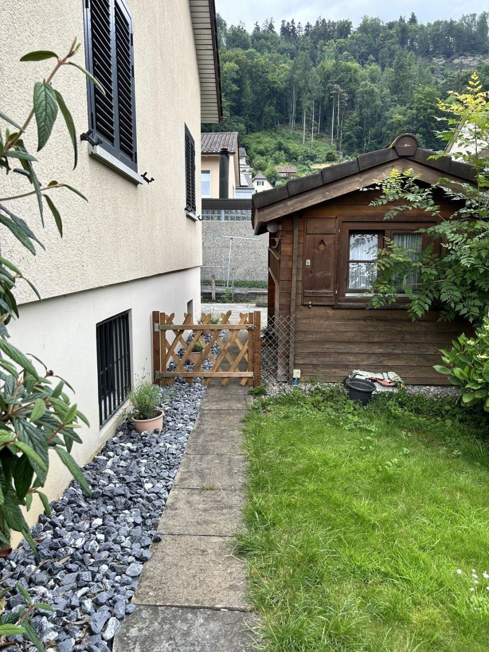 Exklusives, freistehendes Einfamilienhaus im Hochparterre mit grossem Garten in Brugg -  Bild 9