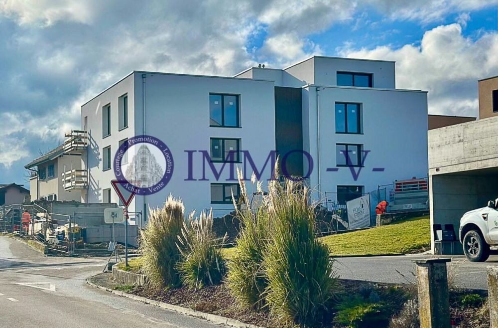 Superbe Appartement de 4,5 Pièces avec Jardin et Terrasse ! - Bild 1