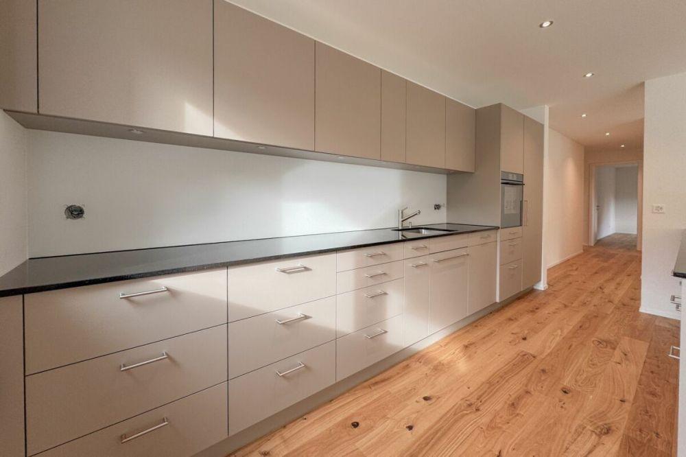 Design und Komfort, Ruhe und Naturblick: Neubau-Parterrewohnung beim Schloss - Bild 5