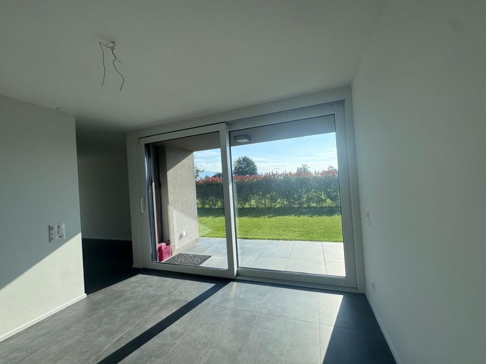San Pietro di Stabio: bifamiliare nuova con giardino privato. -  Bild 5