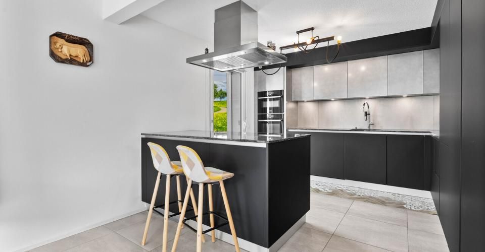 Charmante villa jumelle de 5,5 pièces à réaliser selon vos envies - Maison jumelée 5.5 pièces - image - 3