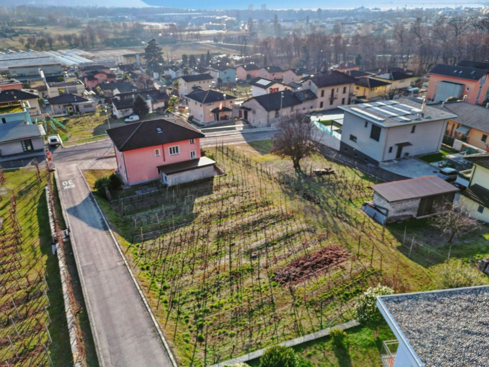 4 Case unifamiliari moderne con giardino e vista aperta | 4 Moderne, freistehende Einfamilienhäuser mit Garten - 4 Case unifamiliari moderne con giardino e vista aperta | 4 Moderne, freistehende Einfamilienhäuser mit Garten - 2