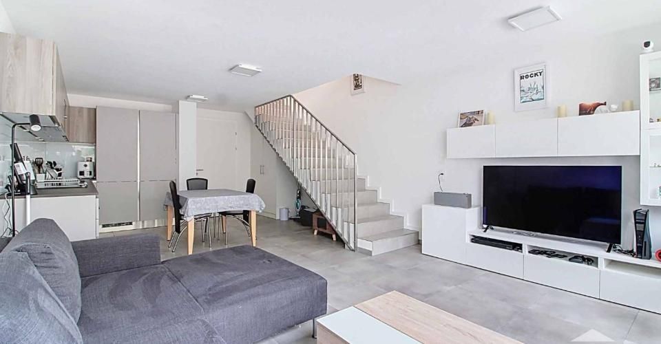 Duplex neuf de 2 pièces en bordure de forêt - Appartement 2 pièces - image - 2