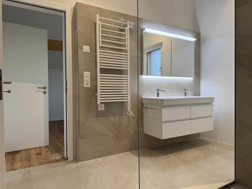 Hochwertige und moderne 5.5-DEFH mit sehr viel Platz in Niederglatt SG - Bild 12