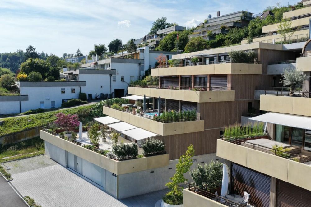 LICHTDURCHFLUTETE TERRASSENWOHNUNG -  Bild 2