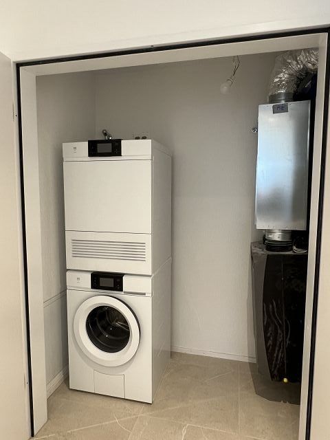 Moderne 4.5-Zimmerwohnung mit zwei grosszügigen Balkonen - Reduit