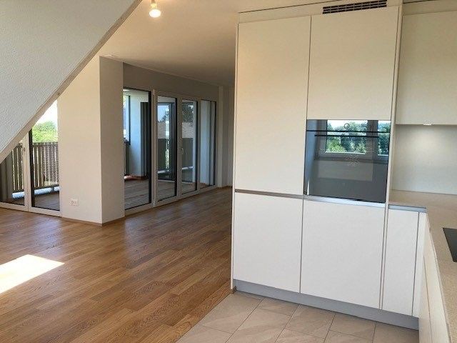 Grosszügige Maisonette-Wohnung - Blick aus der Küche
