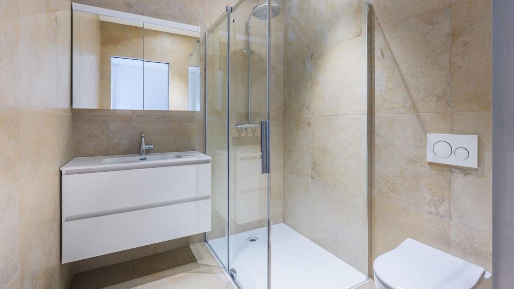 Moderne 4-Zimmer-Wohnung mit Balkon in Basel - Bild 4