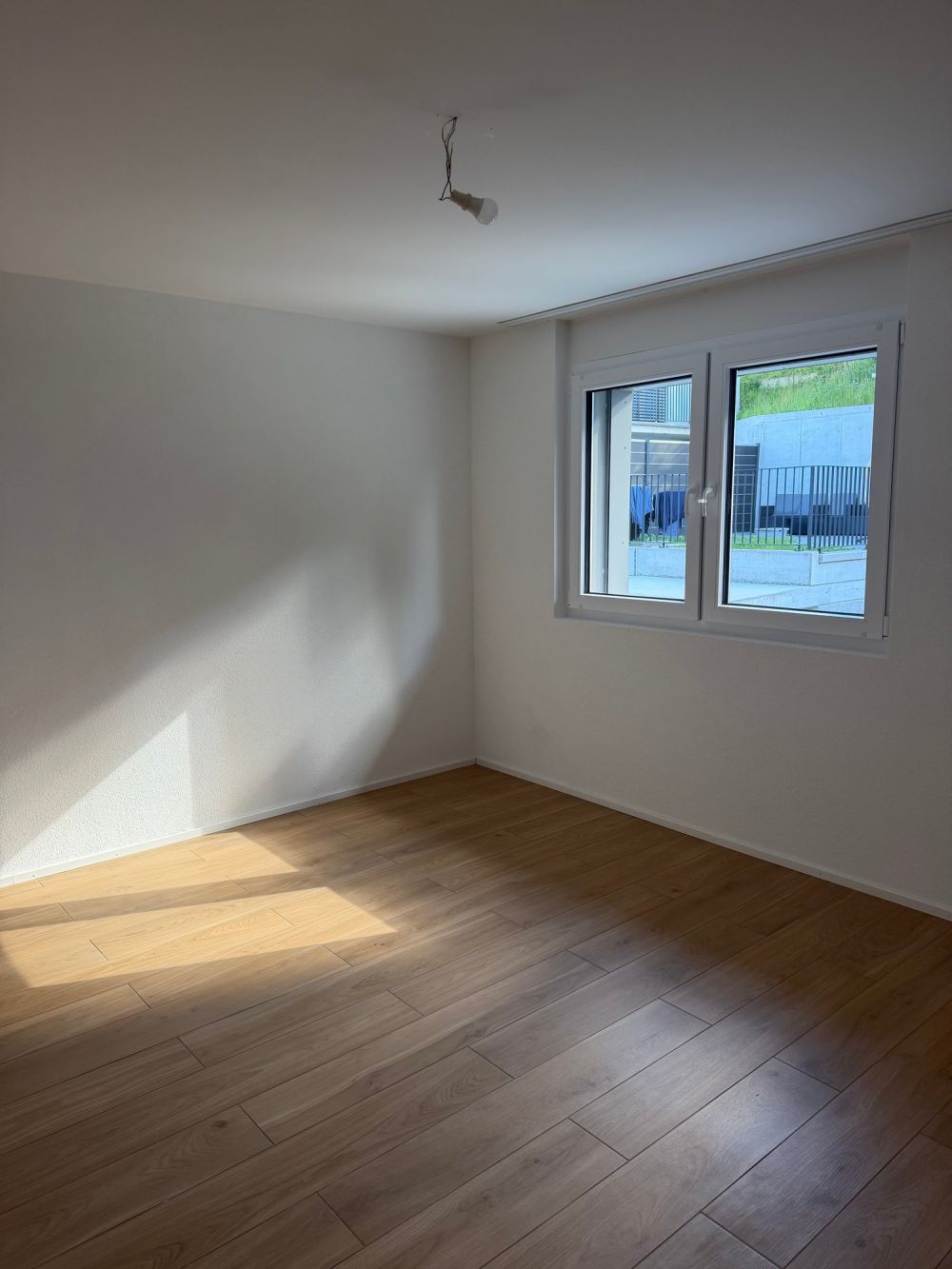 Moderne 2.5-Zimmer-Wohnung in Oberburg -  Bild 7