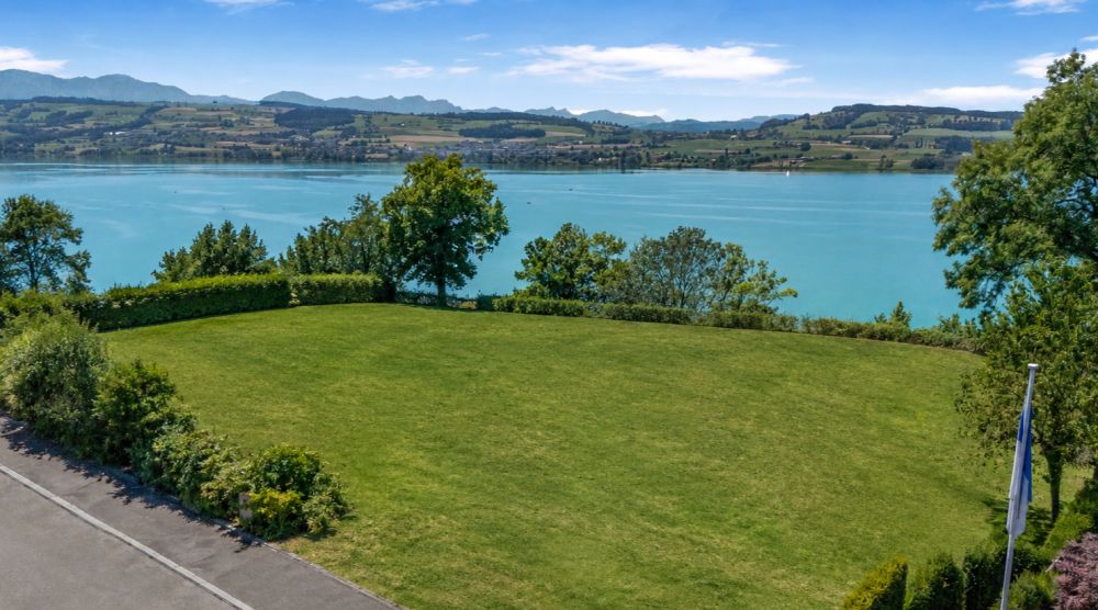 Rarität am Sempachersee - Grundstück in begehrter Lage -  Bild 1