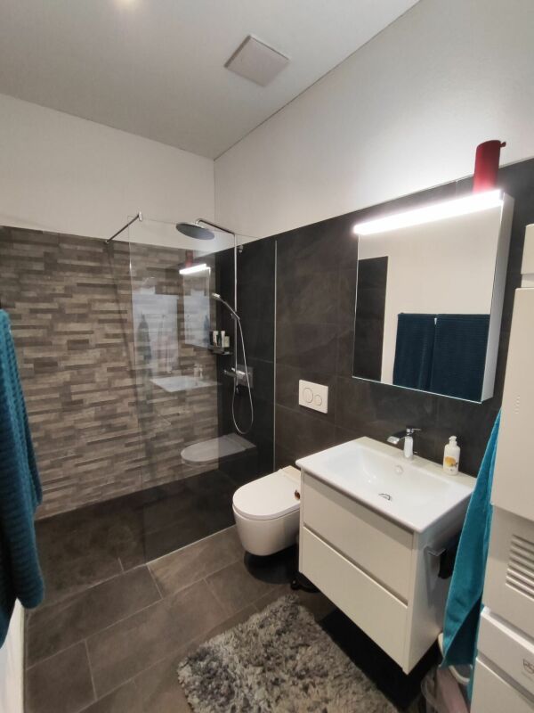 Moderne 4.5 Zimmer Wohnung in Ossingen -  Bild 8