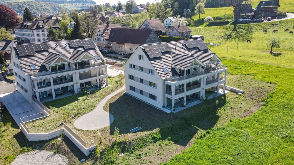 Exklusive 4.5 Zimmer-Dachwohnung mit Galerie und grosszügiger Terrasse - Aussenansicht