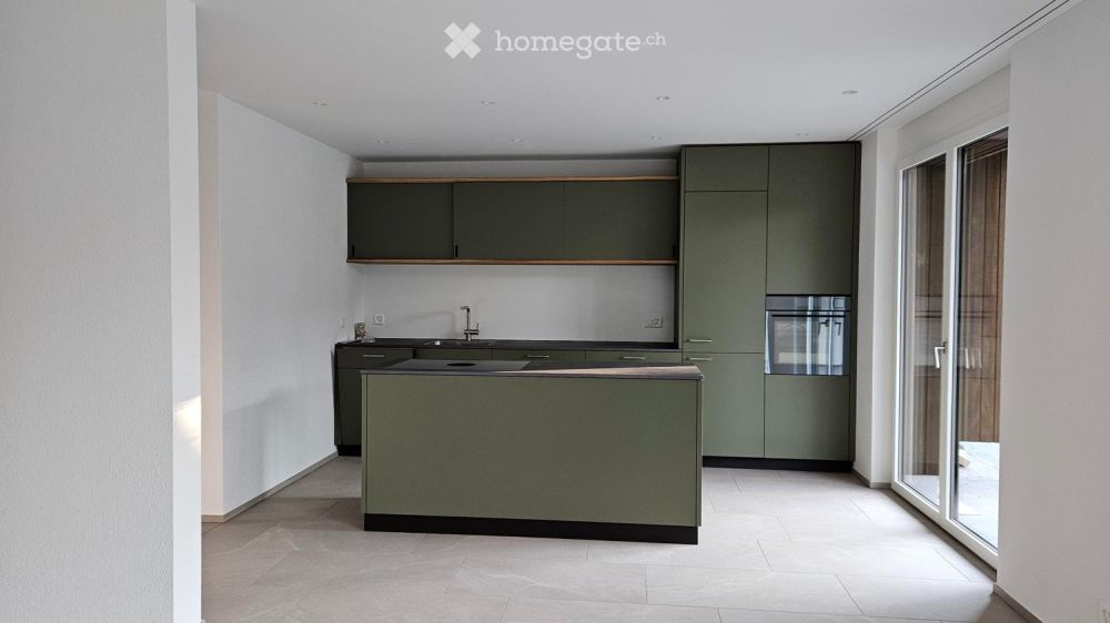 .5 Zimmer Maisonette Wohnung im DEFH mit Balkon und Garten -  Bild 1