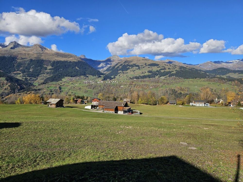 Neubau "Chasa Pilavarda" - 4.5 Zimmer-Wohnung im Dachgeschoss - Bild 3