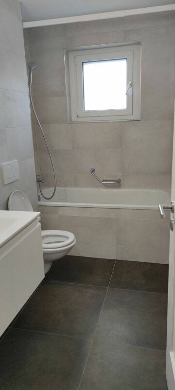 schöne 3 Zimmerwohnung -  Bild 3