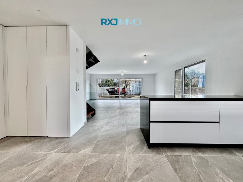 Villa neuve 4.5 pièces avec jardin de 343 m² – Lumineuse et moderne – disponible de suite -  Bild 1
