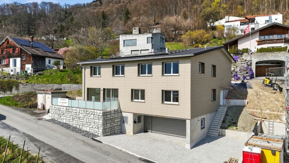Modernes 5.5-Zimmer-Einfamilienhaus mit flexibler 2.5-Zimmer-Einliegerwohnung -  Bild 6