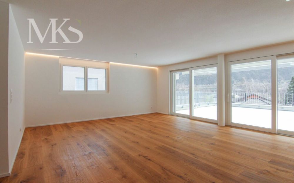 Luxuriöse 4.5-Zimmer-Attikawohnung in Brigerbad - bezugsbereit - Wohnbereich