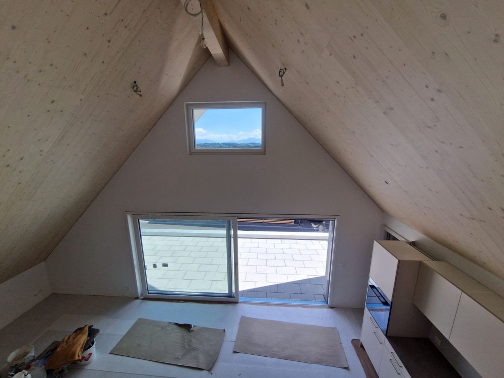 Neubezug – Exklusive 4½-Zimmer-Maisonettewohnung im Zweifamilienhaus -  Bild 6