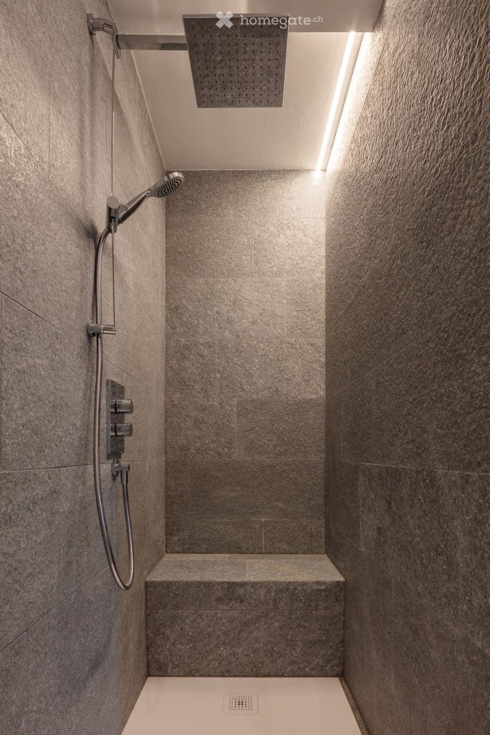 Modernes 4.5-Zimmer-Einfamilienhaus in Gerra (Gambarogno) - Bild 4