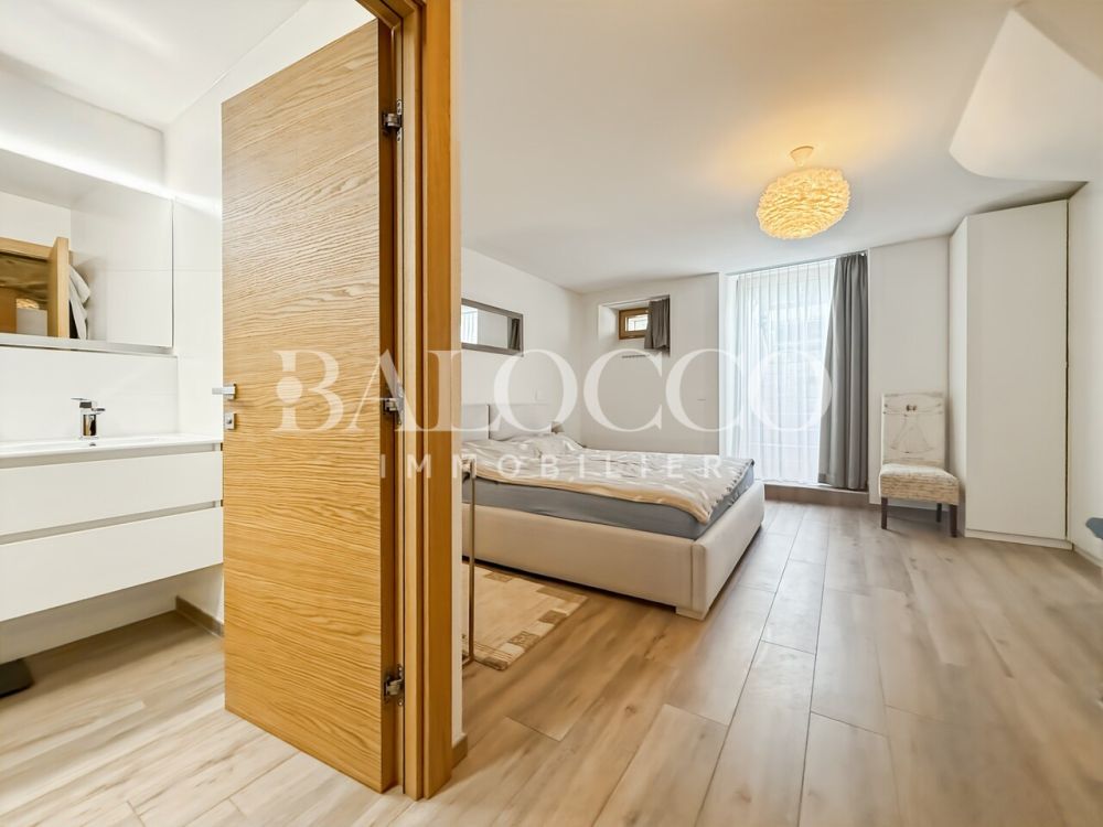 Wie ein Dorfhaus im Zentrum des Dorfes - Chambre parentale - Balocco Immobilier