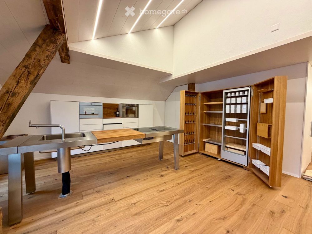 *Erstvermietung* Luxuriöse 6 Zi Wohnung in historischem Gebäude -  Bild 3