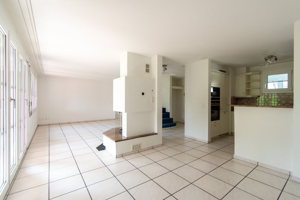 Attraktive 5.5 Zimmer-Maisonette-Wohnung mit Balkon -  Bild 5